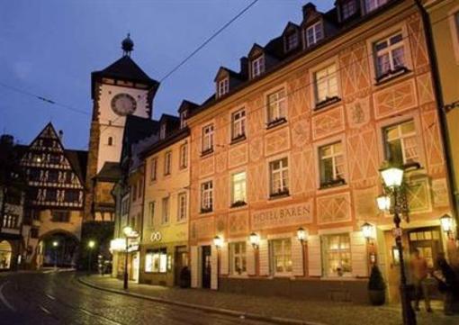 фото отеля Hotel Zum Roten Baeren