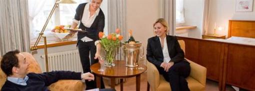 фото отеля Hotel Zum Roten Baeren