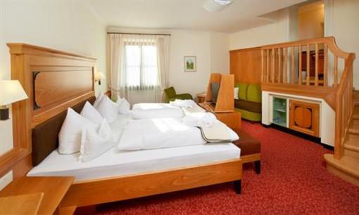 фото отеля Hotel zur Post Bad Kotzting