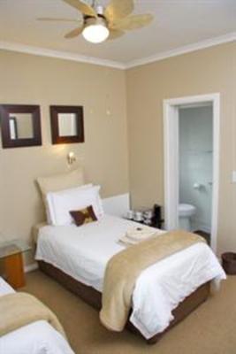 фото отеля Aubergine Guest House