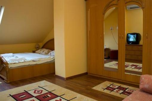 фото отеля Pension Mellis Cluj-Napoca
