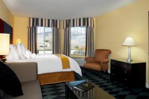фото отеля Plaza Inn & Suites at Ashland Creek