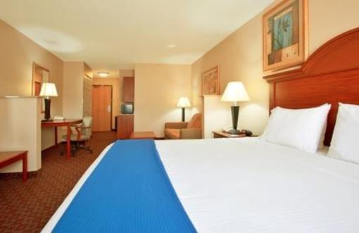 фото отеля Holiday Inn Express Hotel & Suites Morris