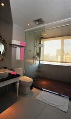 фото отеля Yusu Holiday Inn
