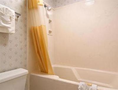 фото отеля Days Inn IH 40 & Sycamore View