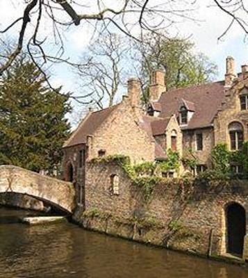 фото отеля Guesthouse Nuit Blanche Brugge