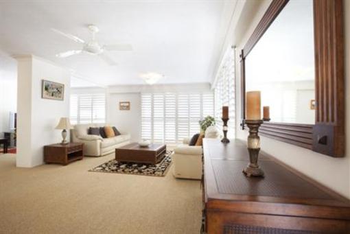 фото отеля Mardi Gras Holiday Apartments