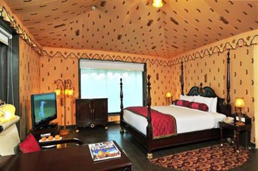 фото отеля Rajasthali Resort and Spa