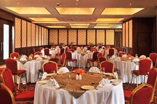 фото отеля Rajasthali Resort and Spa