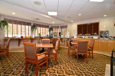фото отеля Best Western Inn Swift Current