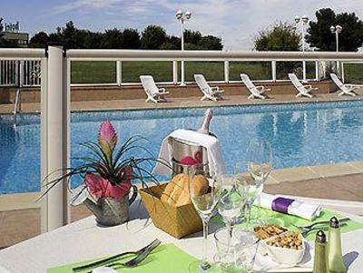 фото отеля Novotel Reims Tinqueux