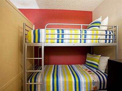 фото отеля Holiday Inn Universal Studios Hollywood