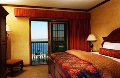 фото отеля Chateau on the Lake Resort Spa & Convention Center Branson