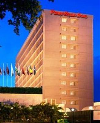 фото отеля Peerless Inn