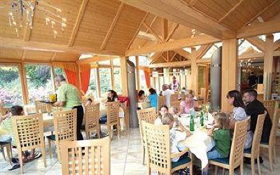 фото отеля Kinderhotel Semi