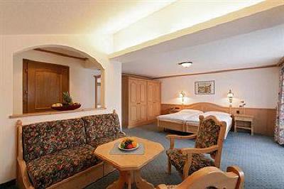 фото отеля Couronne Hotel Zermatt