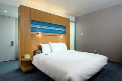 фото отеля aloft Portland Airport at Cascade Station