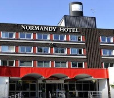 фото отеля The Normandy Hotel Renfrew (Scotland)