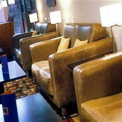 фото отеля The Normandy Hotel Renfrew (Scotland)