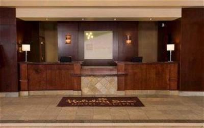 фото отеля Holiday Inn Hotel & Suites West Edmonton