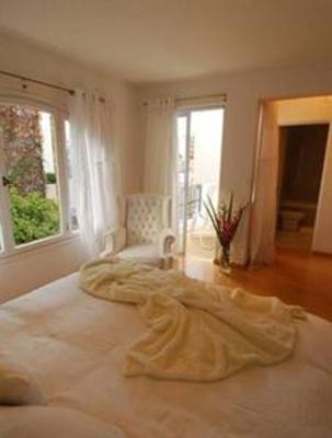фото отеля Aura Suites Boutique Hotel