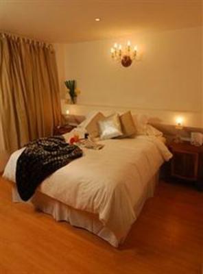 фото отеля Aura Suites Boutique Hotel