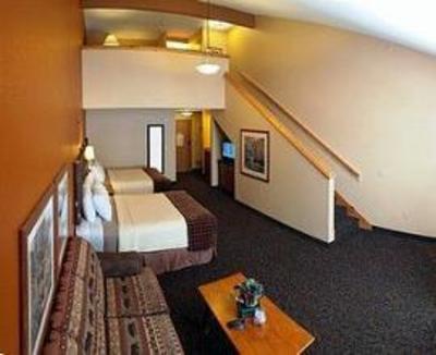 фото отеля Lodge at Cedar Creek Resort & Water Park Rothschild
