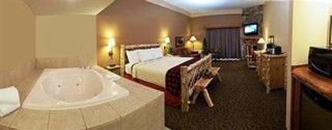 фото отеля Lodge at Cedar Creek Resort & Water Park Rothschild