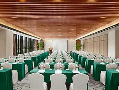 фото отеля Ramada Plaza Sanya