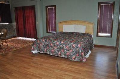 фото отеля Mountain Trail Lodge Vacation Rental