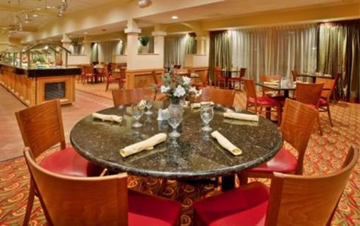 фото отеля Holiday Inn Hotel & Suites Springfield - I-44