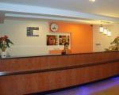 фото отеля 7 Days Inn Chongqing Hongqi Hegou