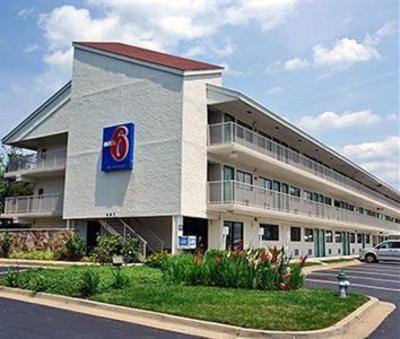 фото отеля Motel 6 Washington, DC - Gaithersburg