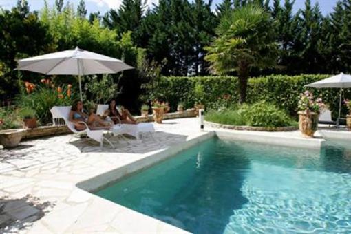 фото отеля Domaine De Mejean Guest House Alleins