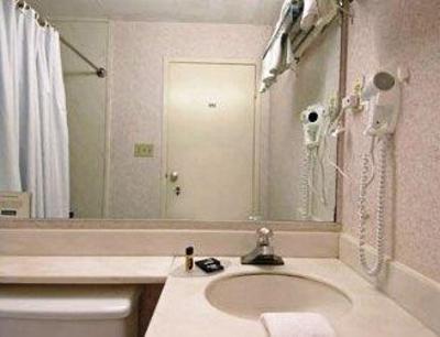 фото отеля Travelodge Chambersburg