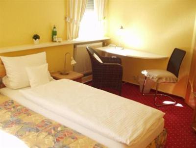 фото отеля Hotel Garni Am Eckernweg