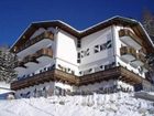 фото отеля Der Hahnbaum Boutique Hotel St. Johann im Pongau