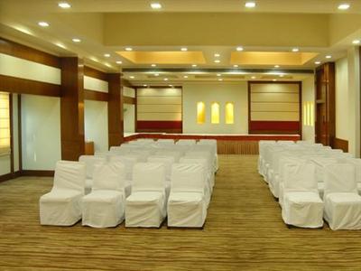 фото отеля Tulip Inn Lucknow