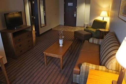фото отеля Holiday Inn Express & Suites Donegal