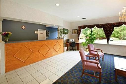 фото отеля Americas Best Value Inn Shelby