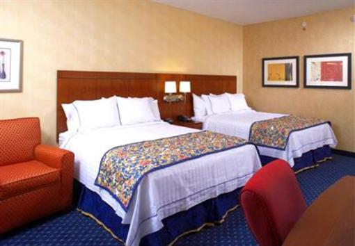 фото отеля Courtyard by Marriott Akron Stow