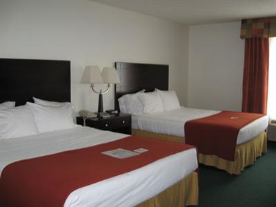 фото отеля Holiday Inn Express Rensselaer