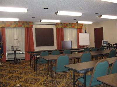 фото отеля Holiday Inn Express Rensselaer