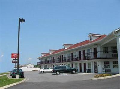 фото отеля Red Carpet Inn Pigeon Forge