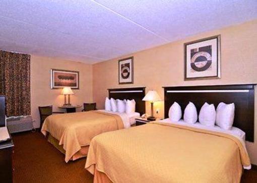 фото отеля Quality Inn Aurora (Illinois)