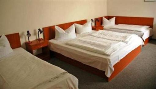 фото отеля Amaryl City Hotel