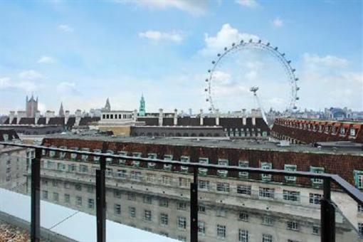 фото отеля Saco Waterloo Apartments London