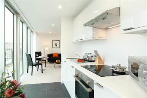 фото отеля Saco Waterloo Apartments London