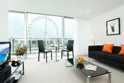 фото отеля Saco Waterloo Apartments London