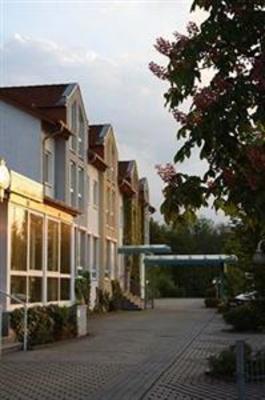 фото отеля Hotel Bessunger Forst